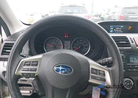 2015 Subaru Forester 2.5I z USA, uszkodzony, nr VIN JF2SJABC4FH493258